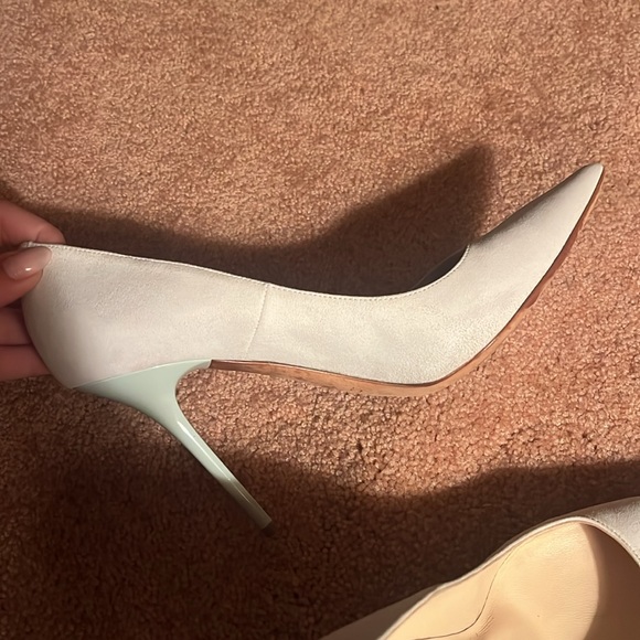 JIMMY CHOO LIGHT TURQUOISE HEELS - Picture 3 of 3